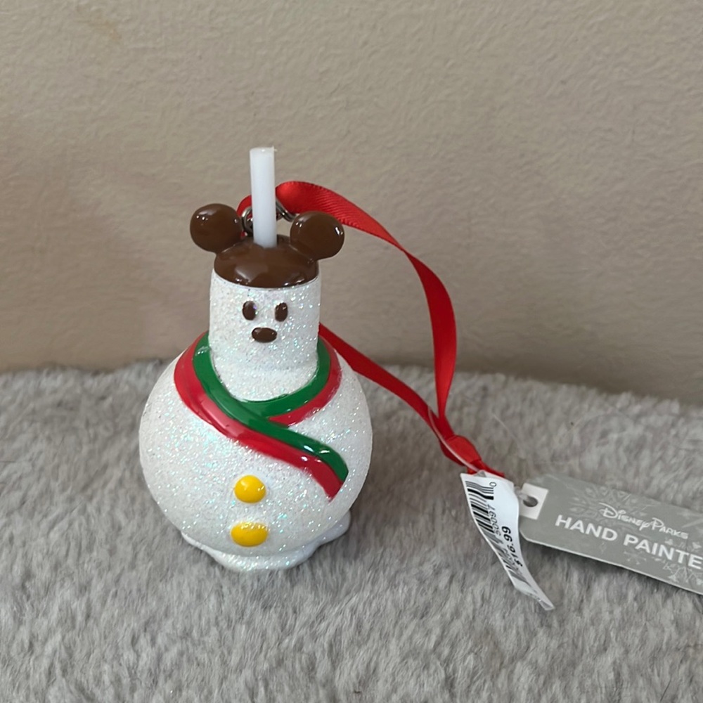 Disney Christmas snowman ornament NWT